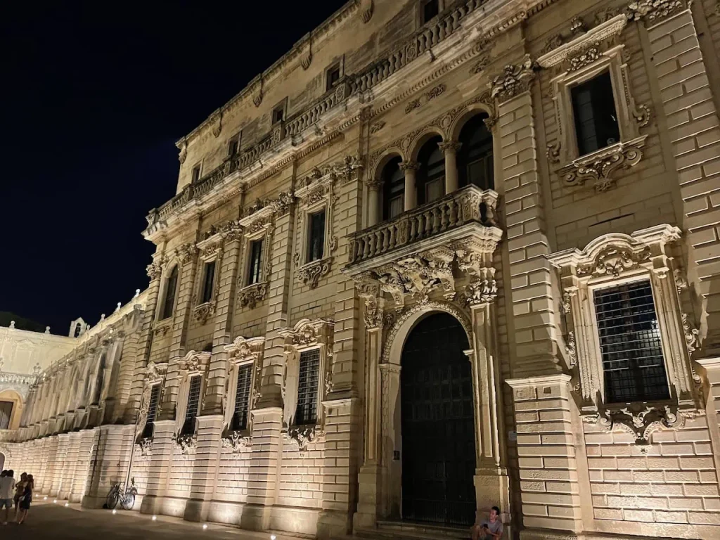 Piazza del Duomo 3 Lecce - Italy Unseen