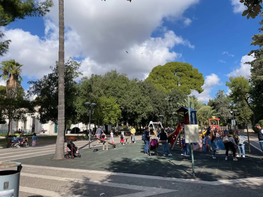 Villa Comunale Park 2 - Italy Unseen