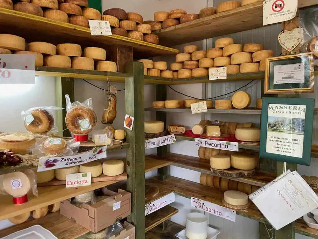 masseria cinque santi lecce puglia