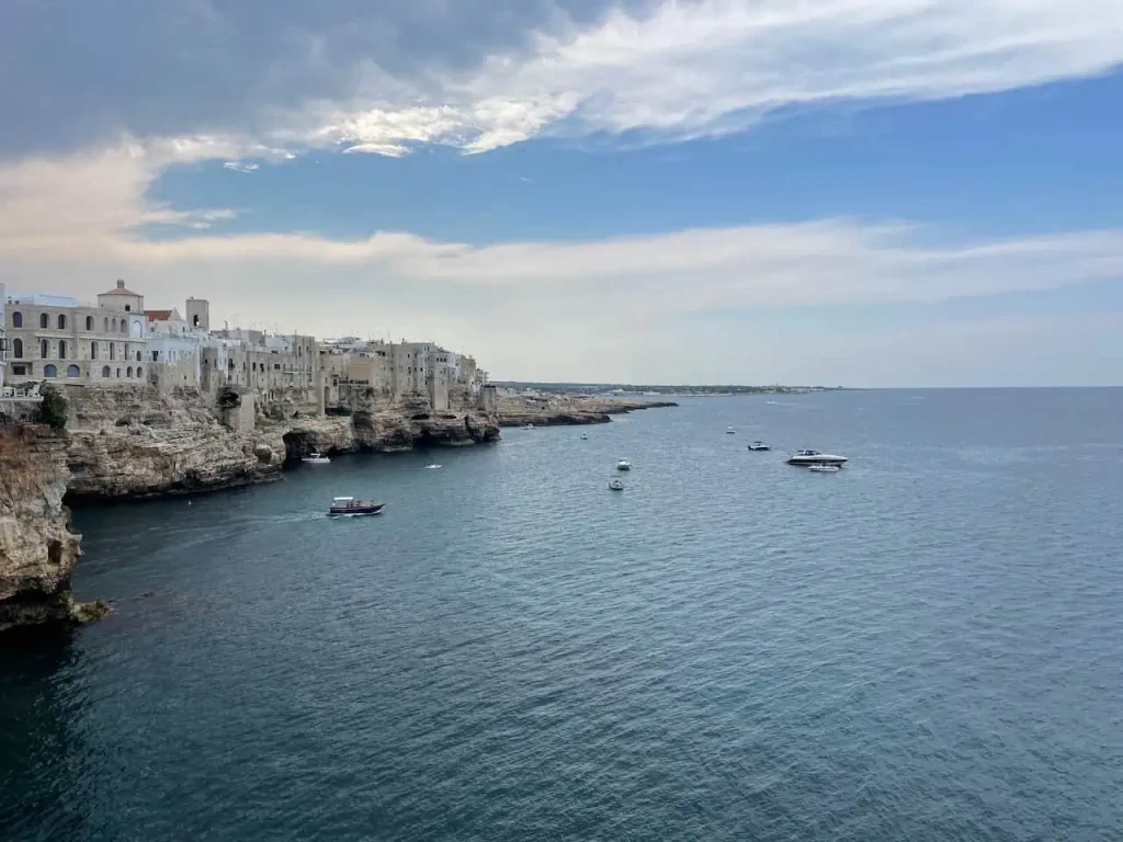 cliff viewpoints 1 polignano a mare - bari - puglia_1