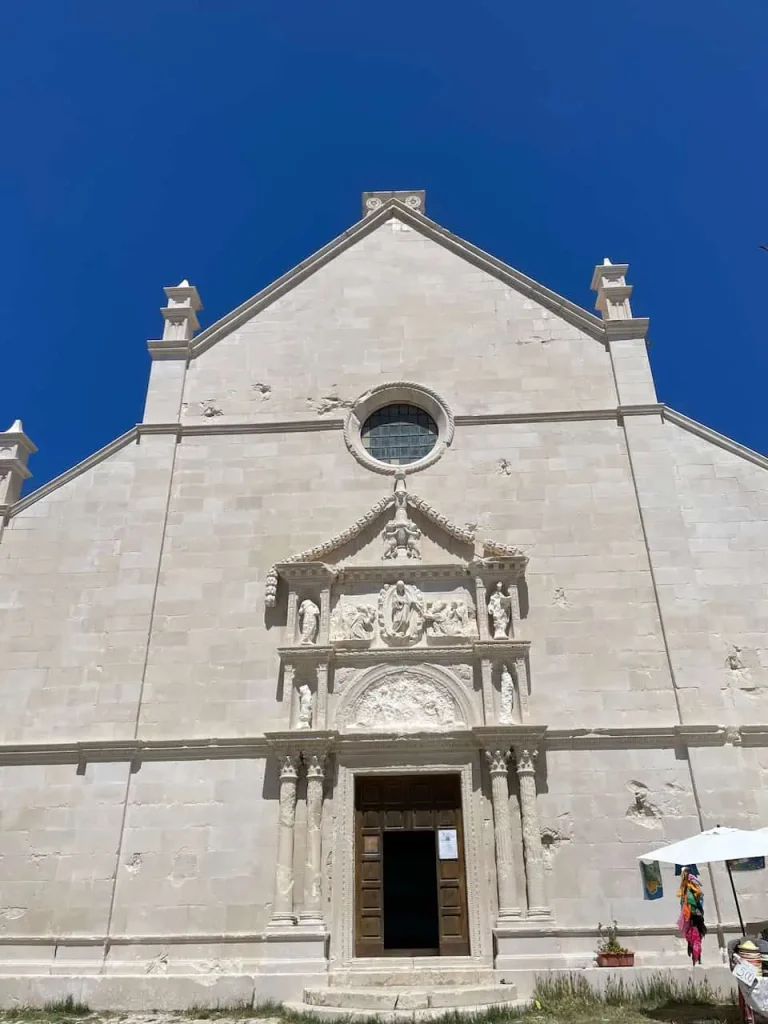 abbazia di santa maria a mare san nicola island isole tremiti gargano puglia 1