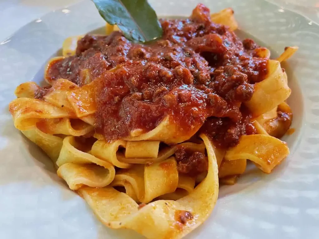 trattoria foresta umbra parco nazionale del gargano puglia italia 1